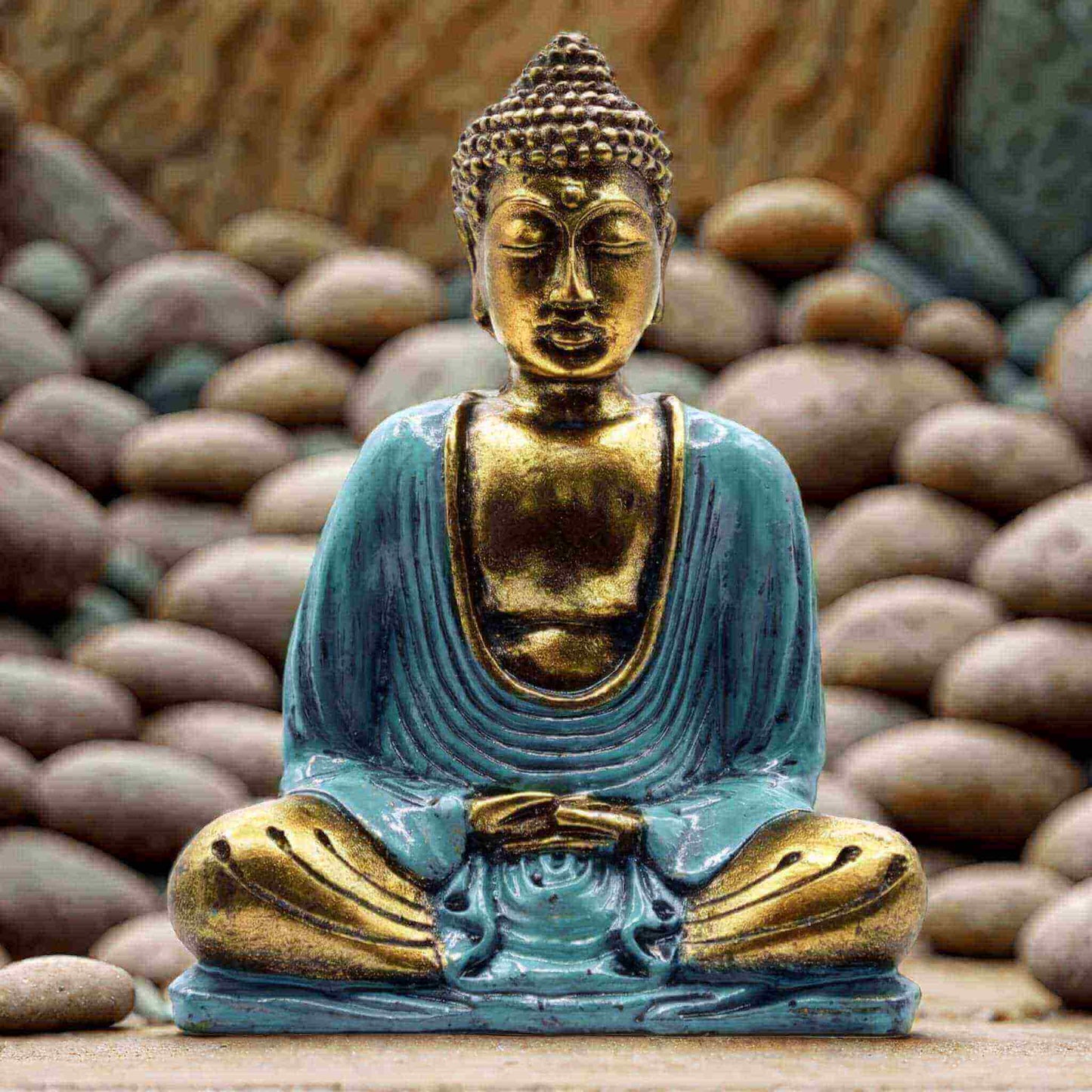 Statuette Bouddha méditant en lotus turquoise et doré, résine artisanale 15 cm.