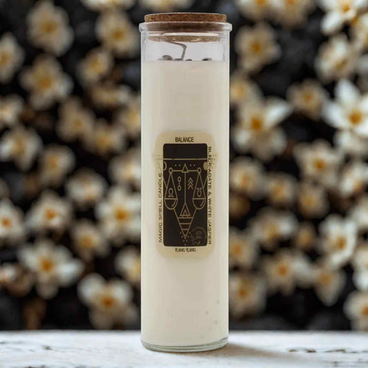 Bougie équilibre parfum ylang-ylang avec agate noire et jaspe blanc – cierge rituel artisanal.