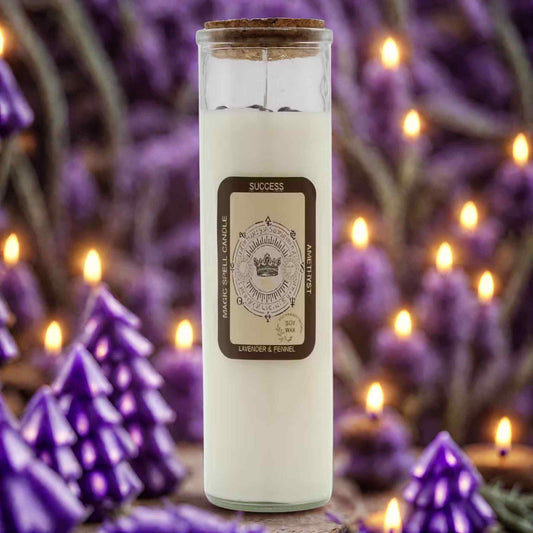 Bougie succès lavande fenouil avec améthyste – cierge rituel artisanal en verre.